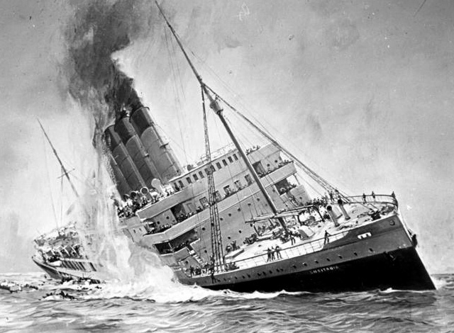 Painting depicting the 1915 sinking of the Lusitania by the German U-Boat U 20. Bundesarchiv, DVM 10 Bild-23-61-17 / CC-BY-SA 3.0, CC BY-SA 3.0 DE, via Wikimedia Commons.